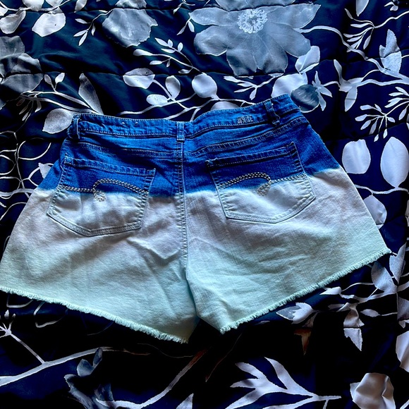 77% COTTON MULTI-COLOR JEAN SHORTS FROM JUSTICE - Picture 2 of 2